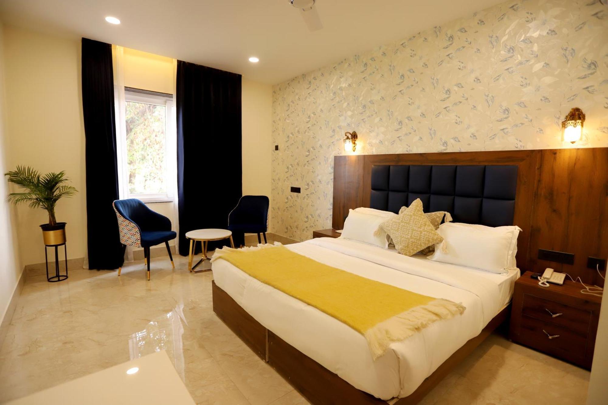 Rewāri Hotel Dhingra Inn מראה חיצוני תמונה
