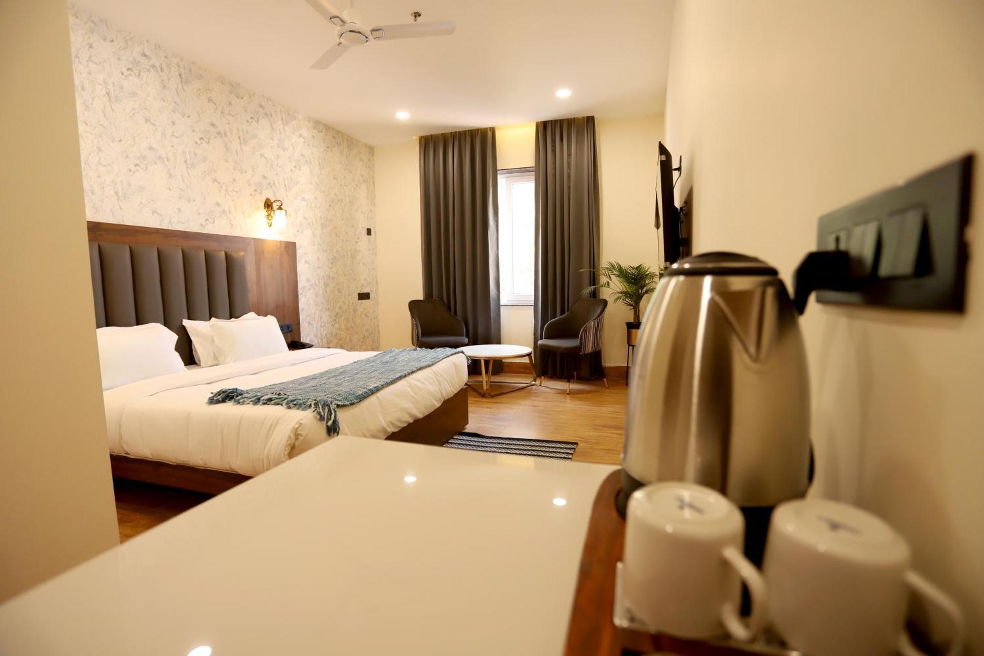 Rewāri Hotel Dhingra Inn מראה חיצוני תמונה